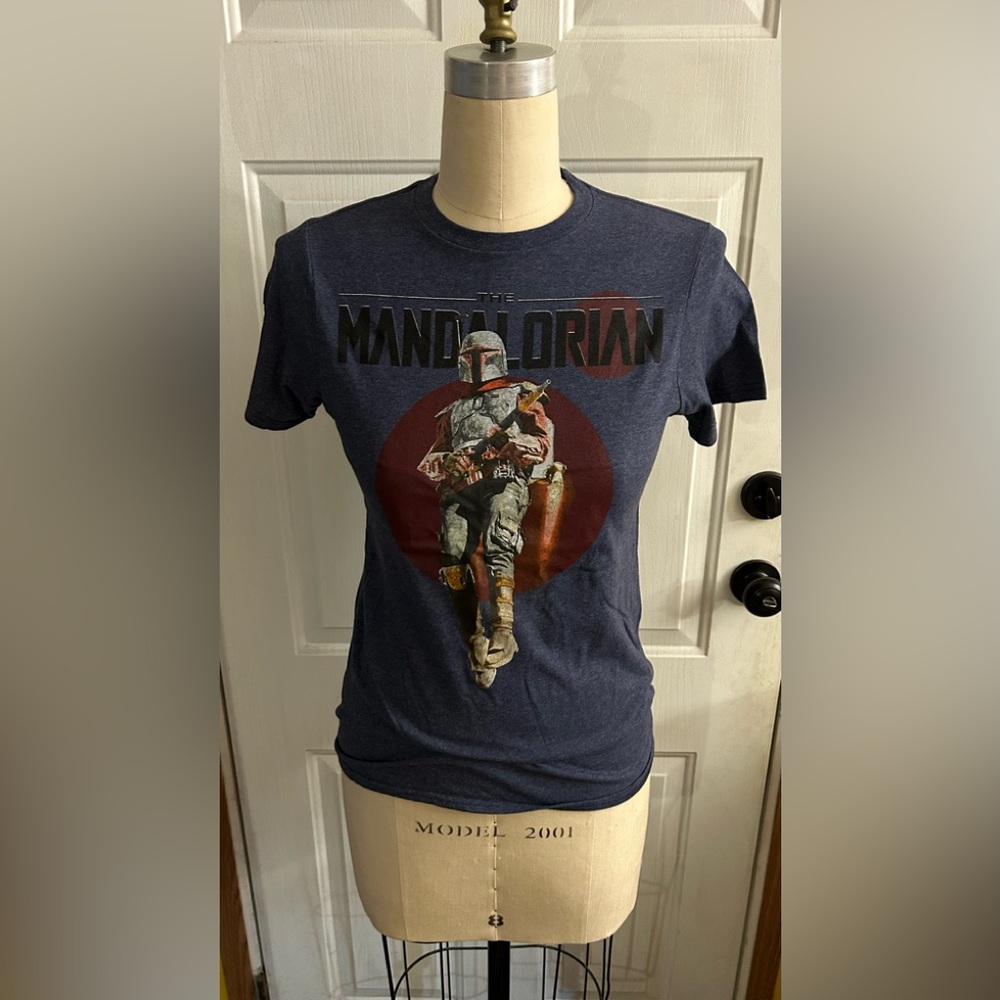 Mad Engine Mandalorian men’s tee shirt